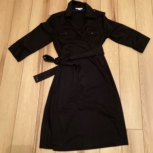 Black Banana Republic wrap dress with collar, 3/4 sleeves, epaulets and stretch